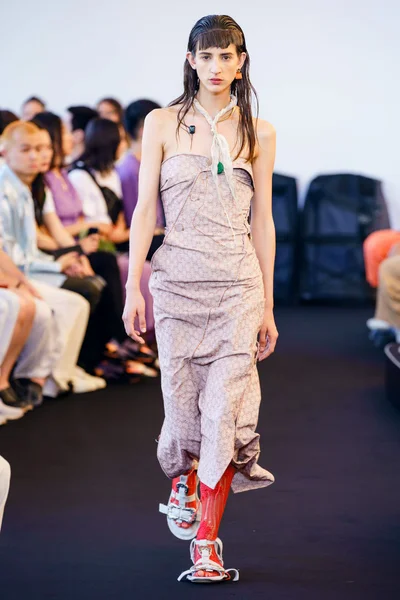 Look 26